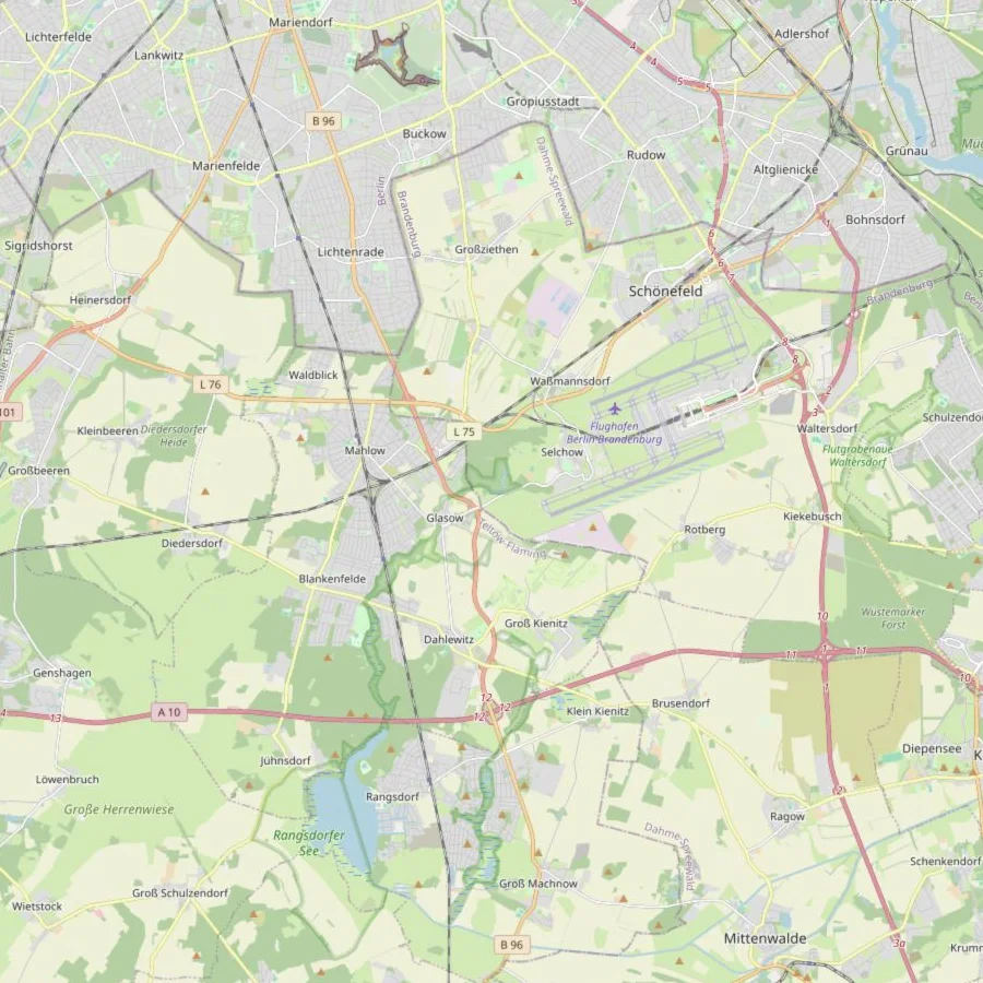OpenStreetMap-Karte des südlichen Berliner Umlands mit Mahlow, Dahlewitz und dem Flughafen BER